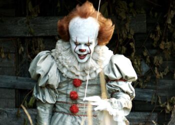 Pennywise Returns in the First Spooky ‘It: Welcome to Derry’ Trailer